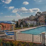 Ξενοδοχείο με διαμερίσματα Il Poggio
