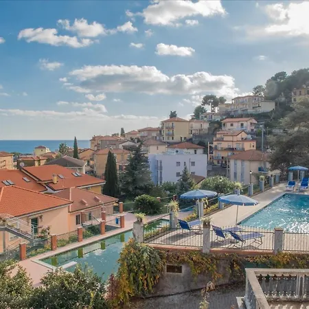 Il Poggio 3* Marina dʼAndora