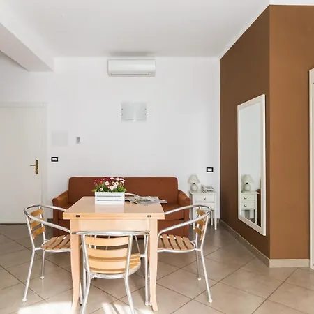 Il Poggio Aparthotel Marina d'Andora