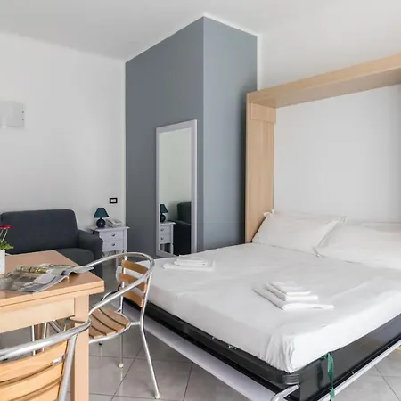 Il Poggio Aparthotel 2*