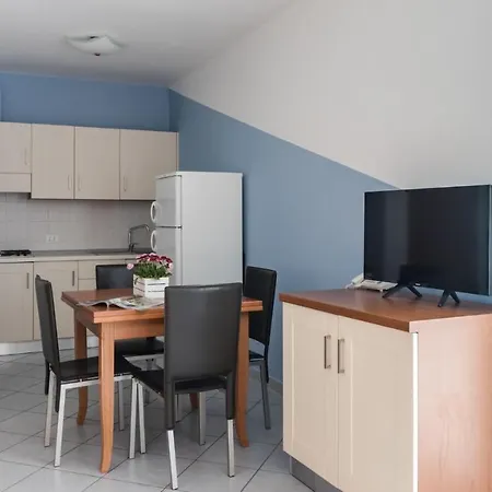 Apartmanhotel Il Poggio 3*