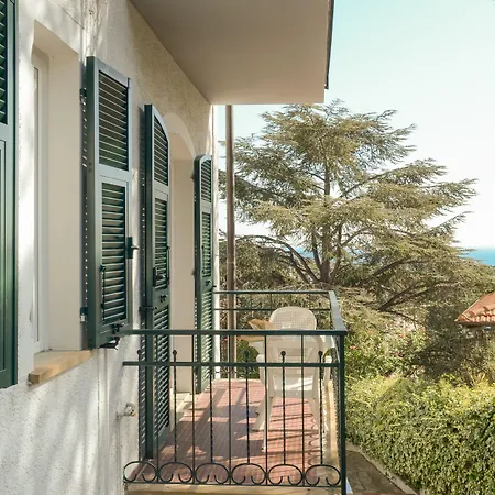 Aparthotel Il Poggio Marina dʼAndora