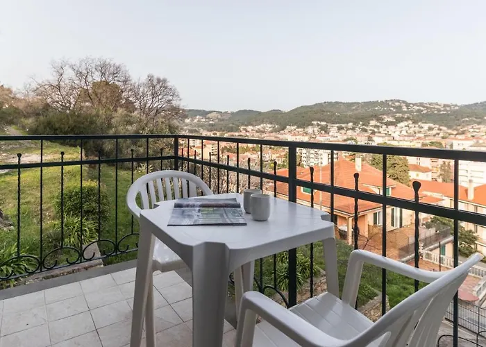 Apartahotel Il Poggio 3*